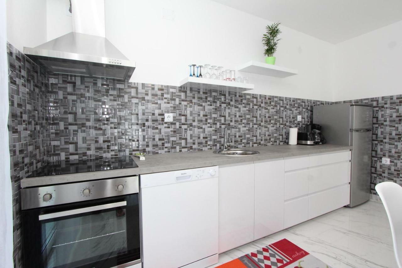 Apartment Karlo 2 Rovinj Exterior photo